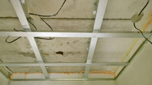 Jak podwiesić sufit na poddaszu - unikaj najczęstszych błędów