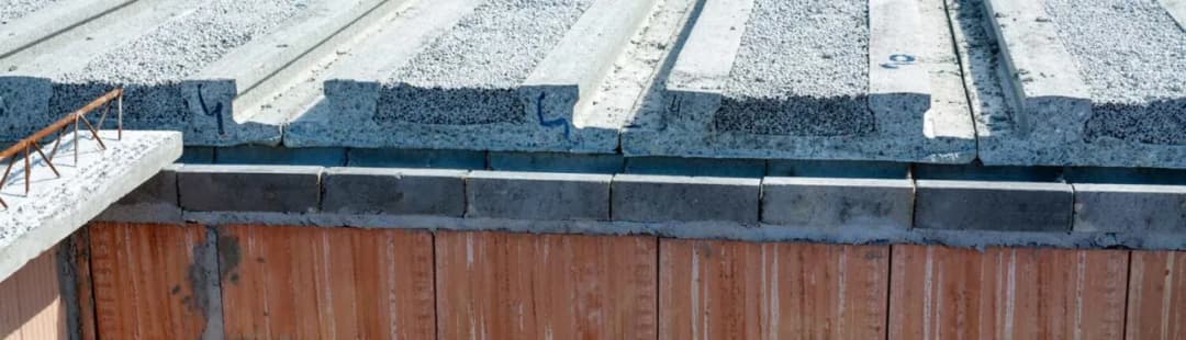 Strop teriva czy żelbetowy koszty - co wybrać, by zaoszczędzić?