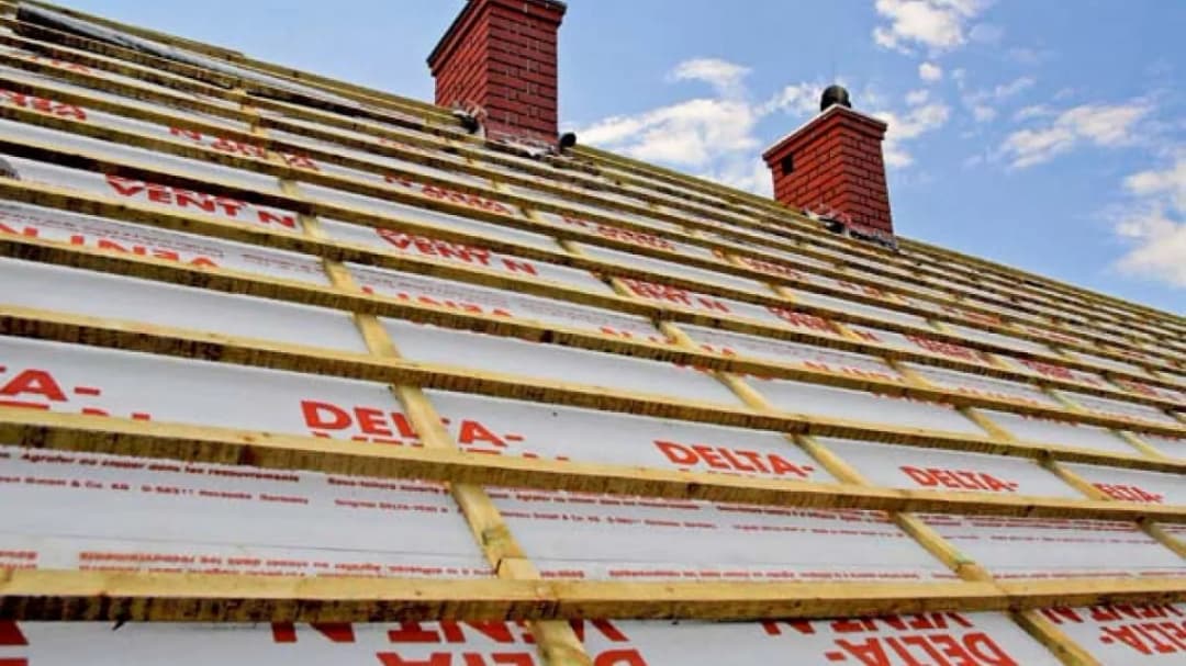 Co ile łaty pod dachówkę? Uniknij kosztownych błędów w montażu